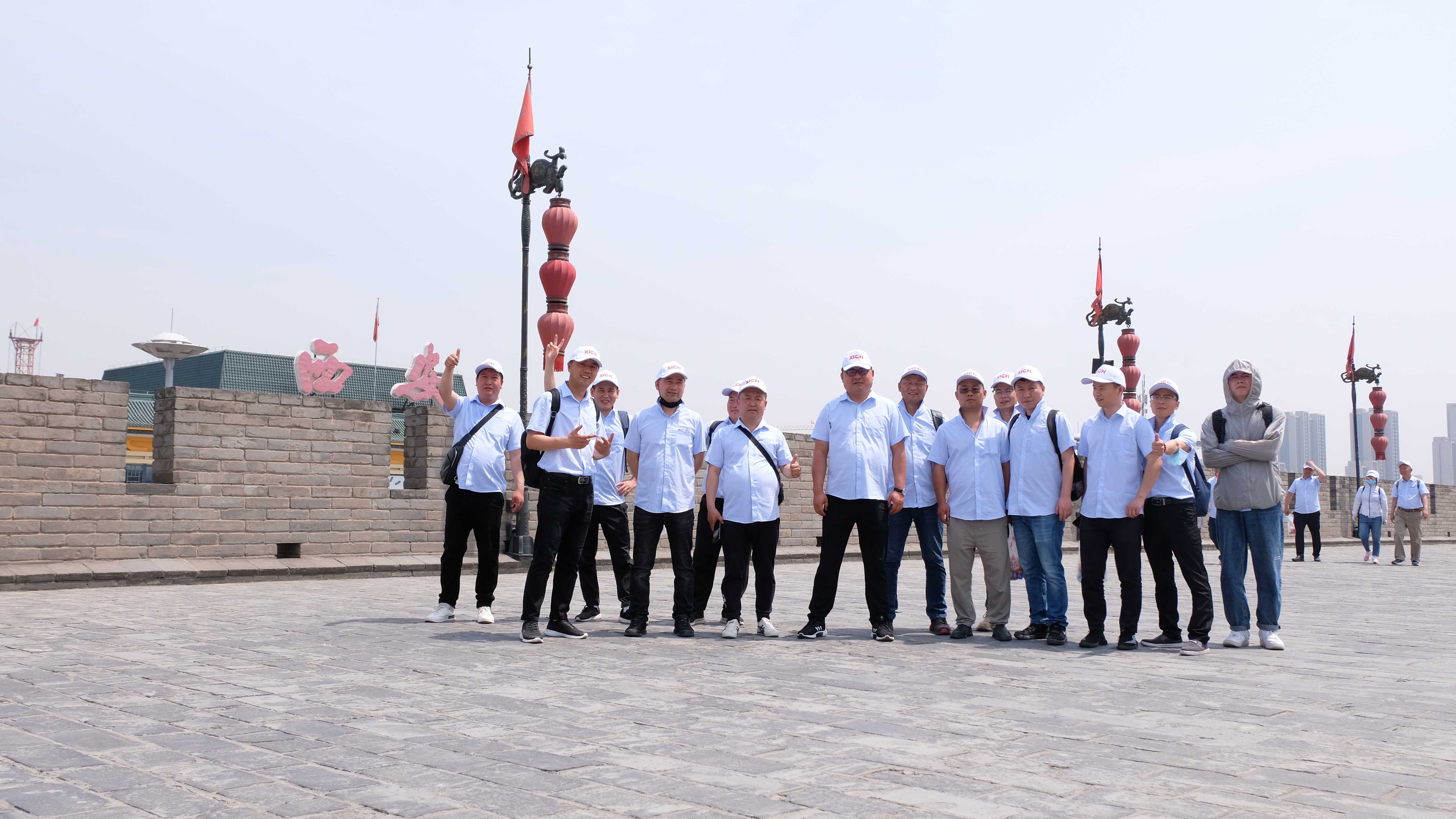 888集团游戏官网营销中心会议圆满成功(图28)