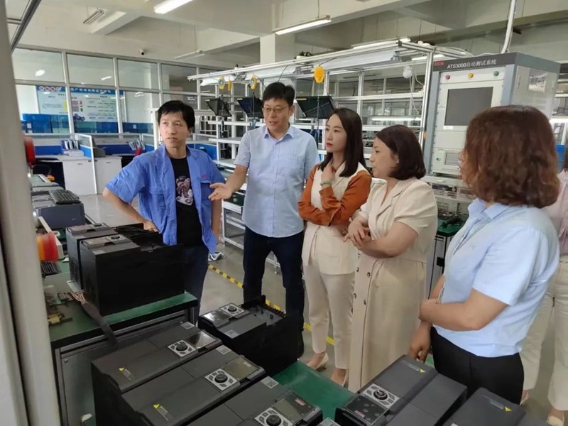 888集团游戏官网与西安交通工程学院举行校企合作签约暨揭牌仪式(图6)
