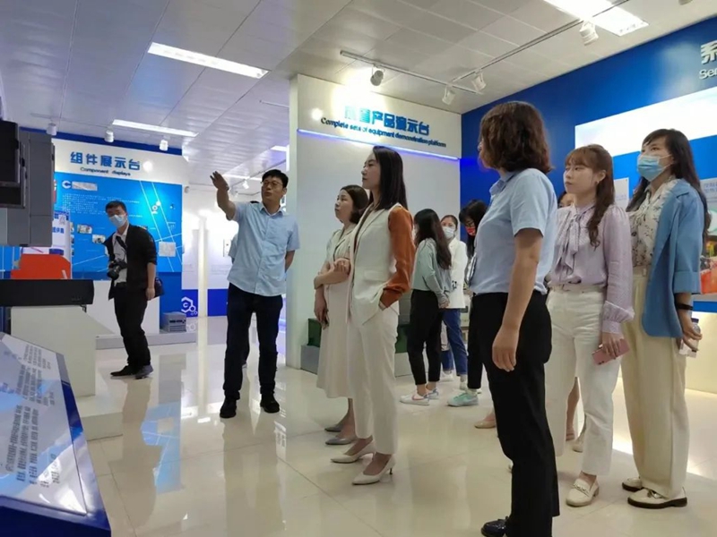 888集团游戏官网与西安交通工程学院举行校企合作签约暨揭牌仪式(图7)